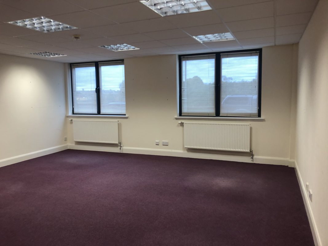 308 sq ft office King James Business Centre