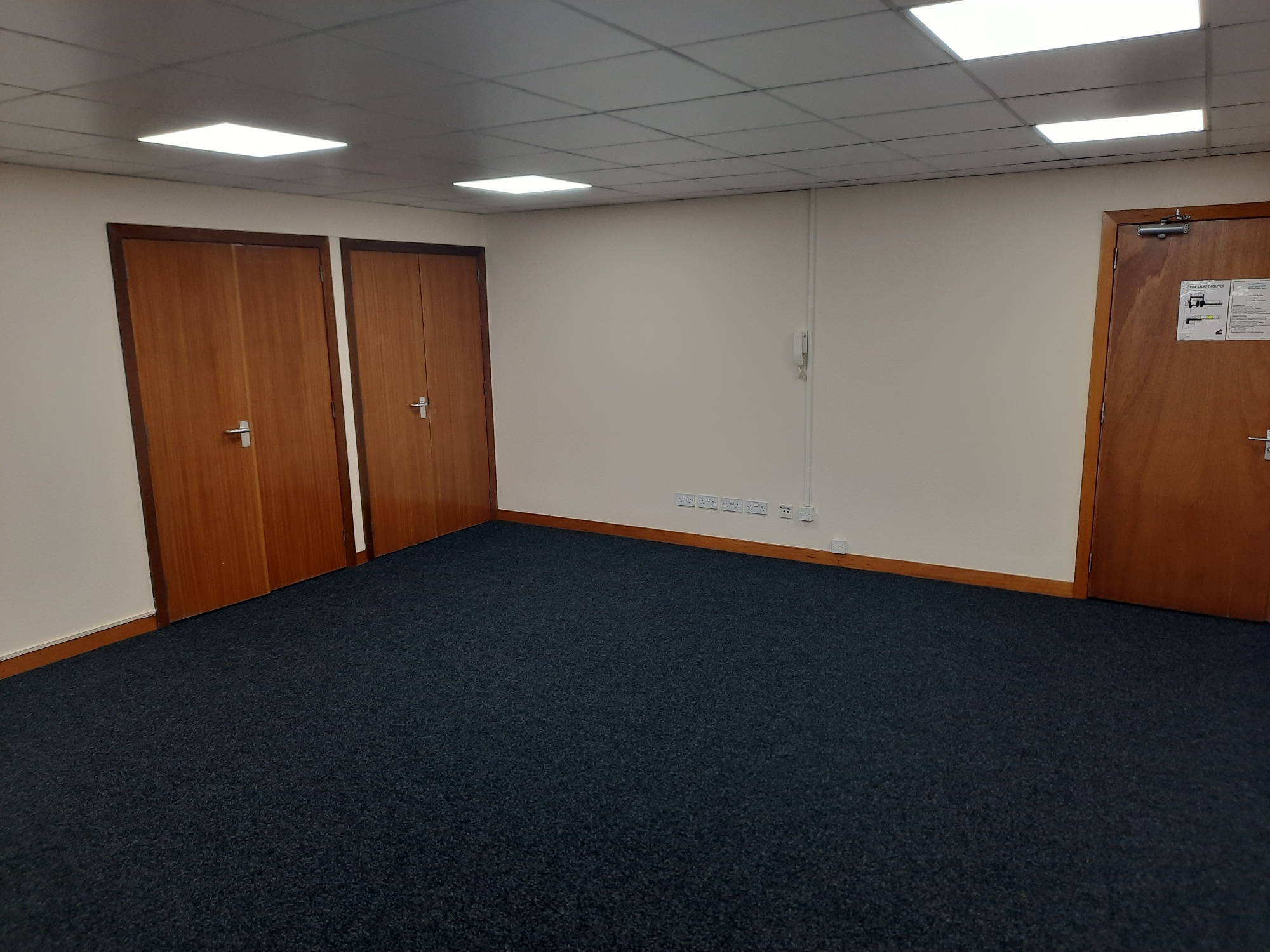 Castlecroft Business Centre Dundee 376 sqft Office